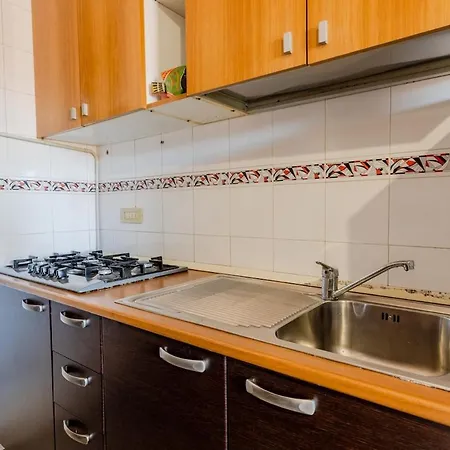 Апартаменти With Veranda Overlooking The